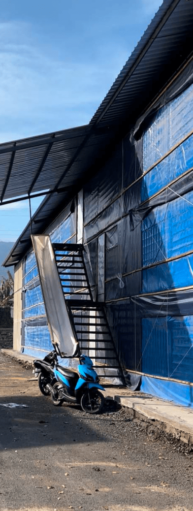 Terpal Kandang Ayam PVC - Tirai Plafon dan Lantai Kandang